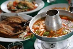 Autour du Riz - soupe thaï au gingembre doux